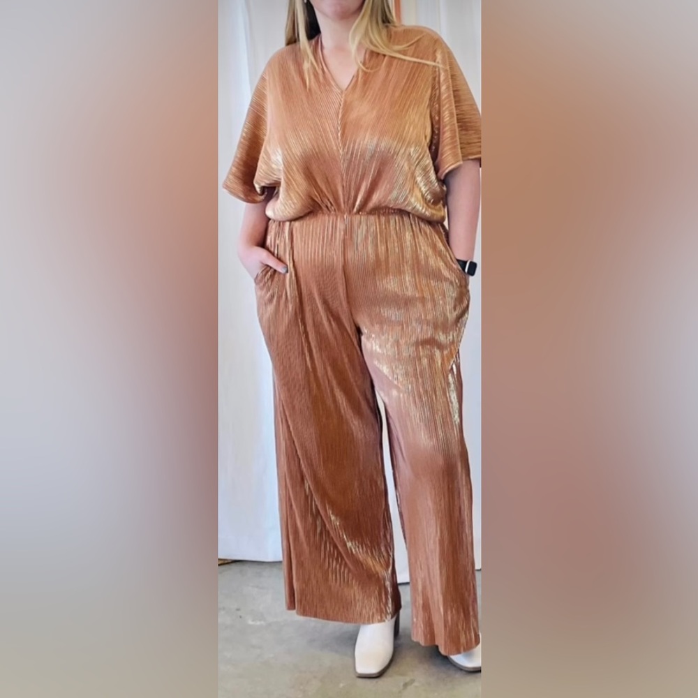 Gold, Metallic, Curvy Plus Size Jumpsuit, NWT 2XL and 3XL